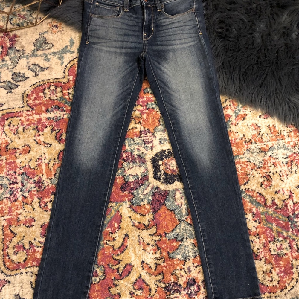 Women’s AE skinny jeans